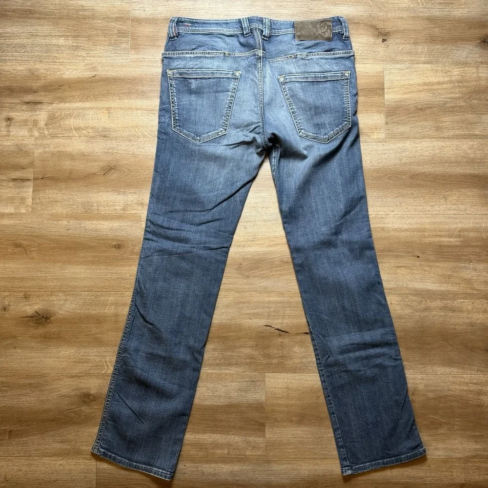Diesel Paddom Jeans Men 33x32 Blue Straight Leg Stretch Made in Italy Fade 0R80Z